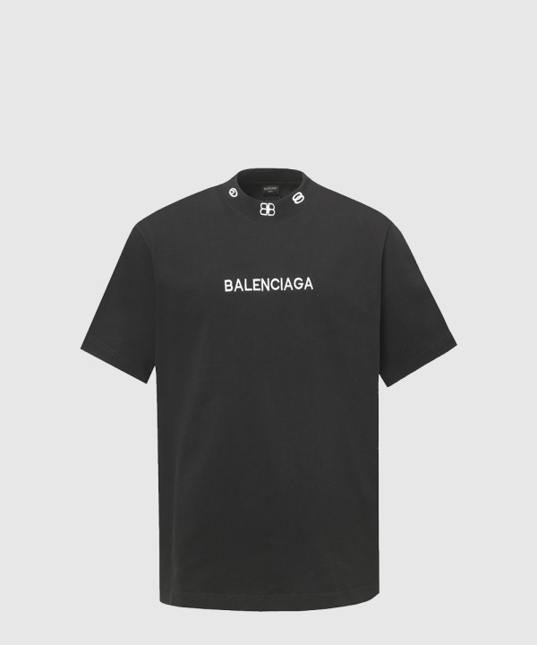 발렌시아가 티셔츠