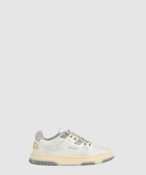 구찌 스니커즈 765340