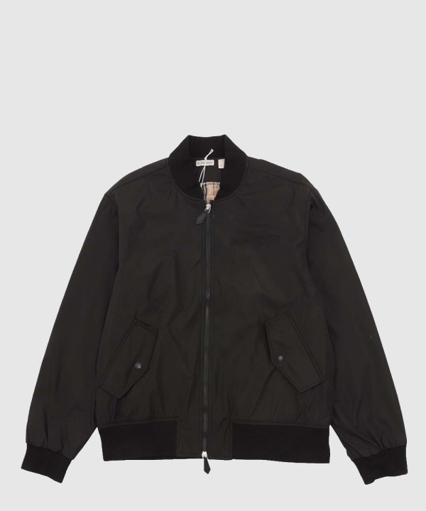 버버리 로고 집업 자켓