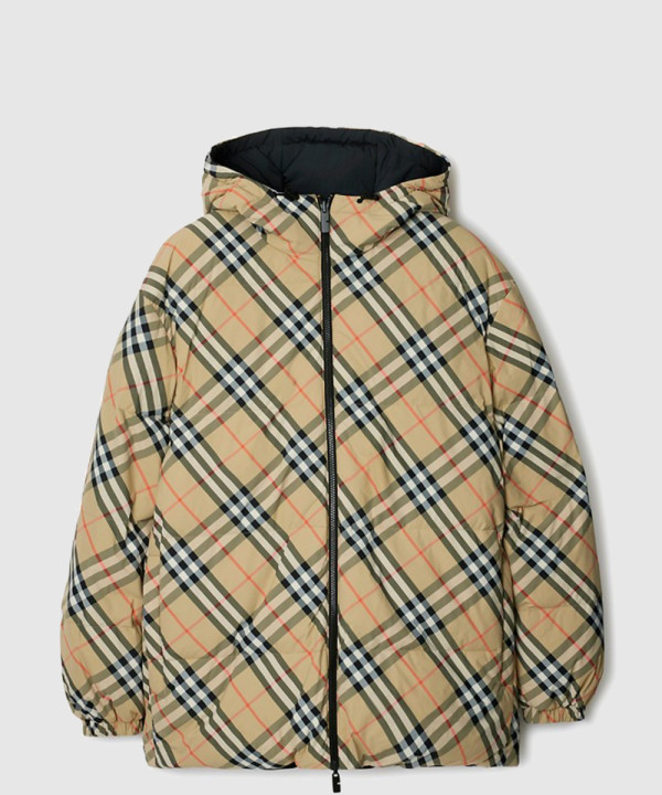 버버리 로고 쇼트 코트