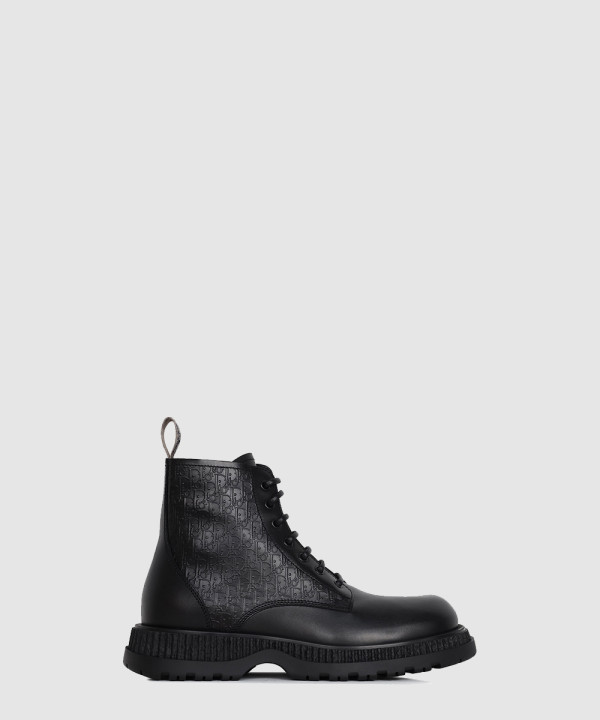 디올 버팔로 레이스업 앵클 부츠 3BO342