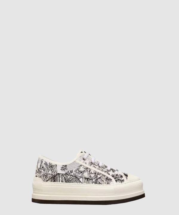 디올 플랫폼 스니커즈 KCK38