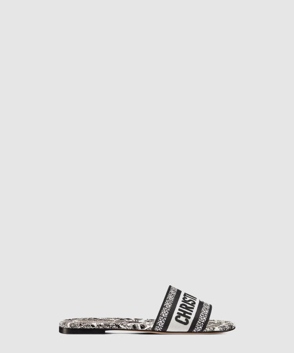 디올 Dway 뮬 KCQ20