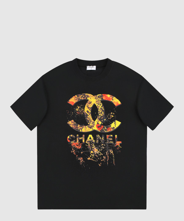 샤넬 로고 프린트 반팔