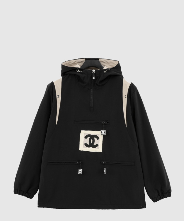 샤넬 로고 쇼트 코트