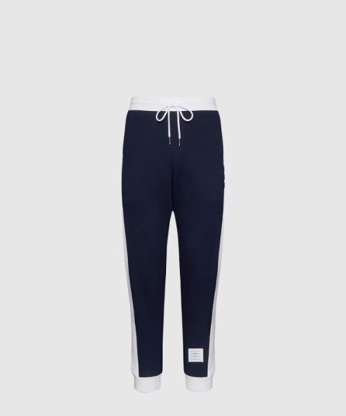 톰브라운 로고 패치 드로스트링 코튼 팬츠