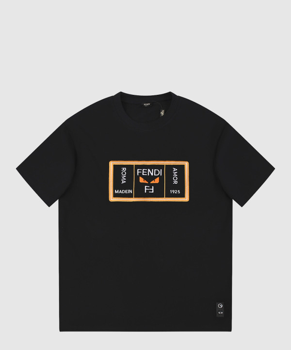 펜디 로고 프린트 반팔