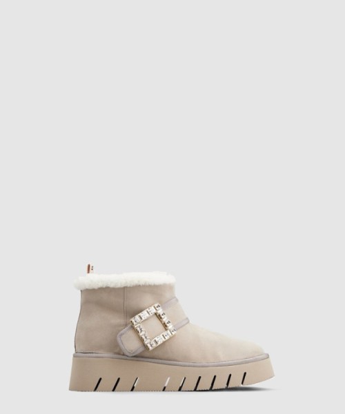 로저비비에 페이턴트 가죽 앵클 부츠 7163