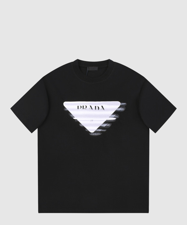 프라다 로고 프린트 반팔