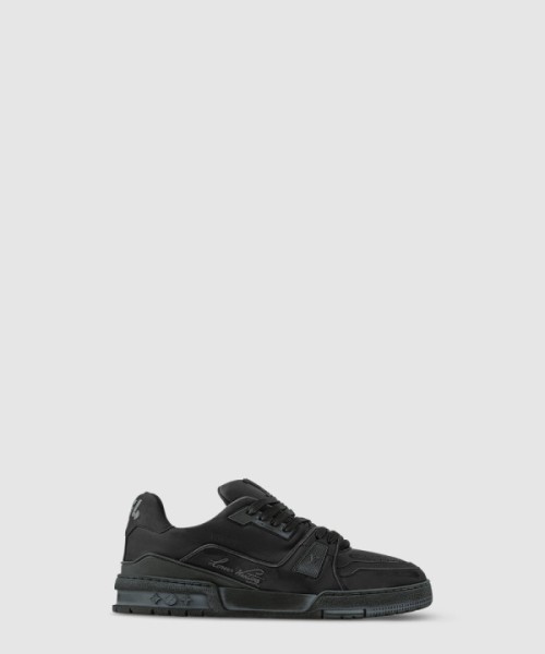 루이비통 트레이너 디스트레스드 스니커즈 1ADEQR