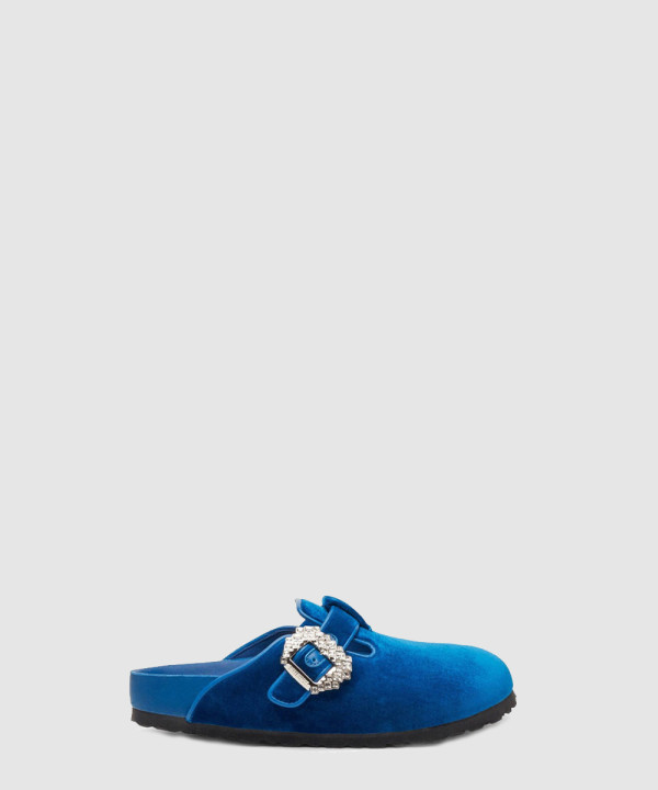 마놀로블라닉 벨벳 슬리퍼