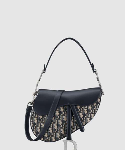 디올 스트랩 새들백 그레인드 미듐 M0455