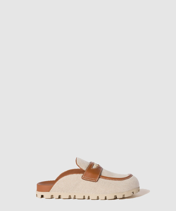 미우미우 캔버스 및 가죽 뮬 5D377E