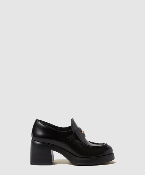 미우미우 가죽 로퍼 5D820D