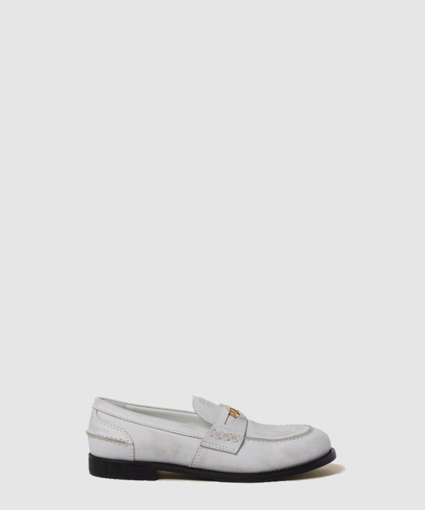 미우미우 빈티지 효과 가죽 페니 로퍼 5D773D