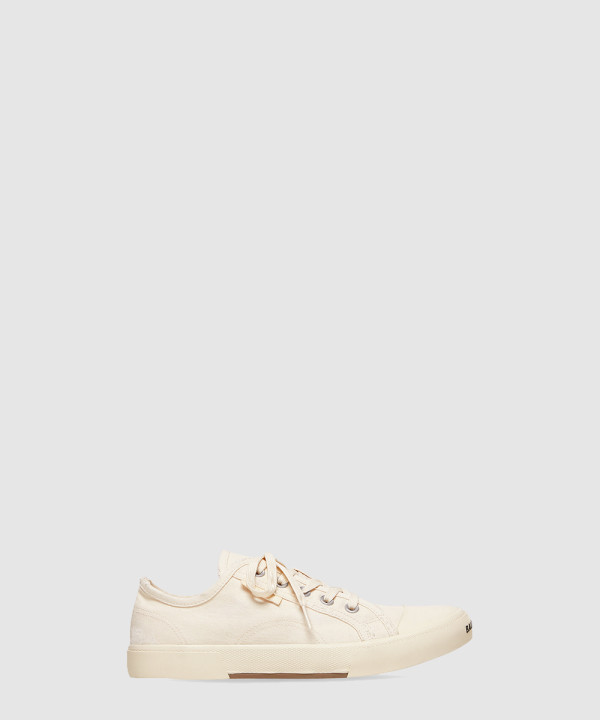 발렌시아가 패리스 로우 탑 스니커즈 693952