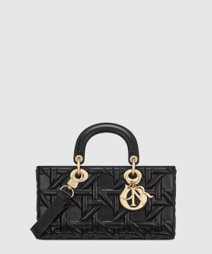 디올 레이디 디조이백 미듐 M0540