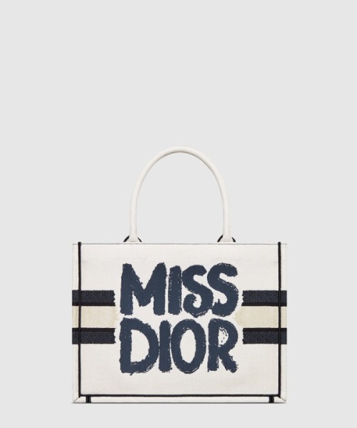 디올 북 토트백 미듐 M1296