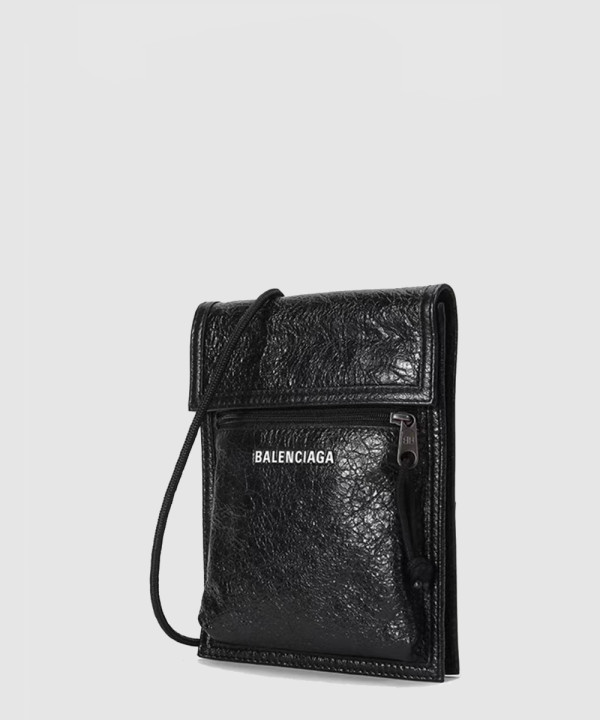 발렌시아가 숄더 크로스백 532298