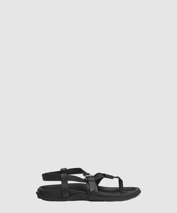 에르메스 Inboard 샌들