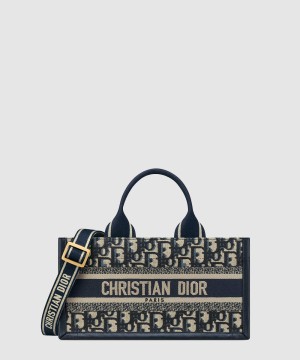 디올 이스트 웨스트 스트랩백 M1326