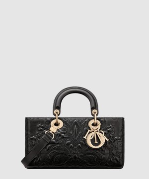 디올 레이디 디조이백 미듐 M0540