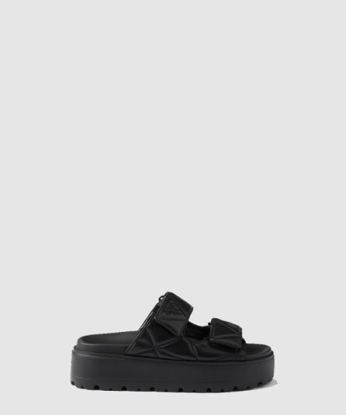 프라다 패딩 나파 가죽 슬라이더 샌들 1XZ775