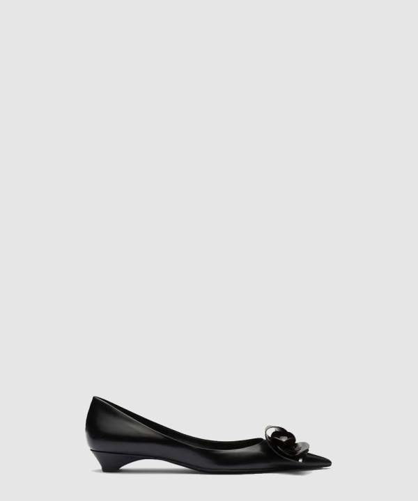 프라다 브러쉬드 가죽 펌프스 1I363N