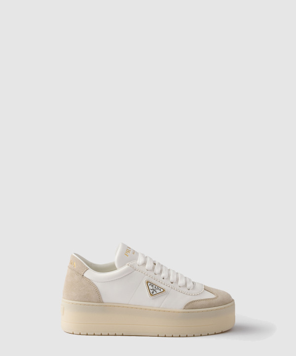 프라다 다운타운 볼드 나파 가죽 및 스웨이드 스니커즈 1E928N