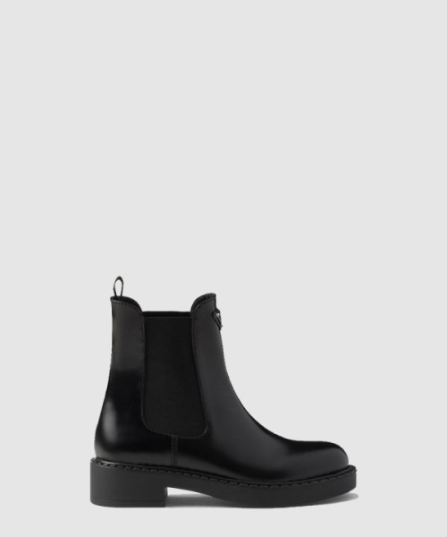 프라다 브러쉬드 가공 송아지 가죽 첼시 부츠 1T703N