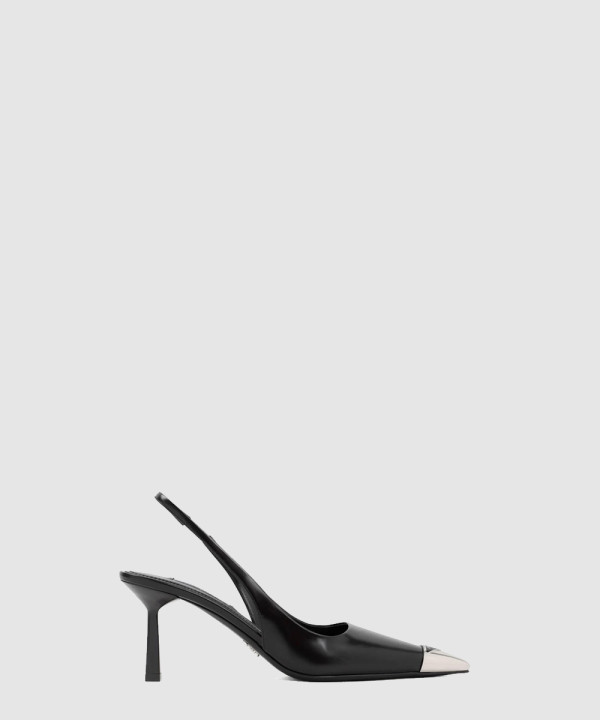 프라다 브러쉬드 가죽 슬링백 펌프스 1I903M