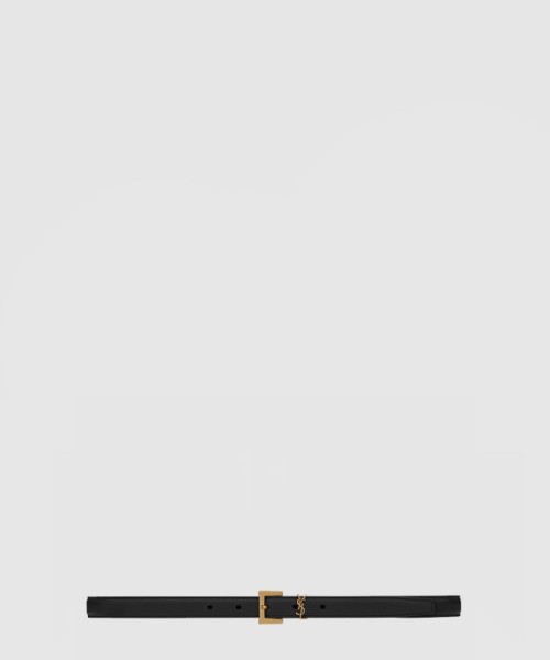 생로랑 래커 처리된 가죽 소재의 스퀘어 버클 554465