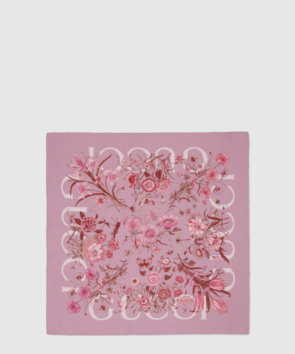 구찌 프린트 실크 까레 810042