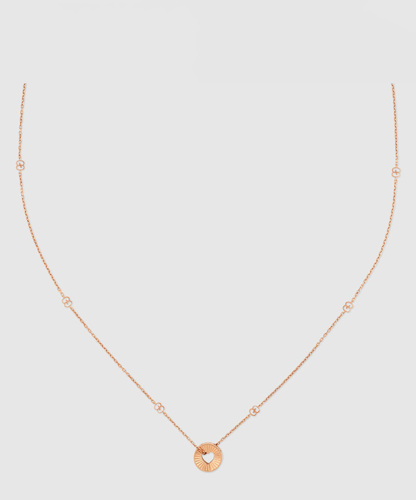 구찌 아이콘 18k 별 목걸이 729373