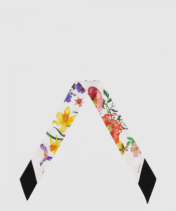 구찌 실크 트윌 플로라 프린트 넥 보우 406206