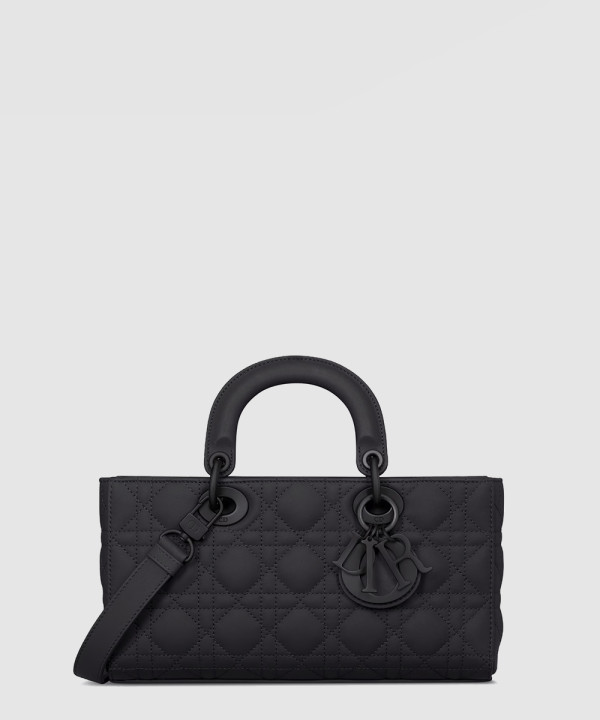 디올 레이디 디조이백 미듐 M0540