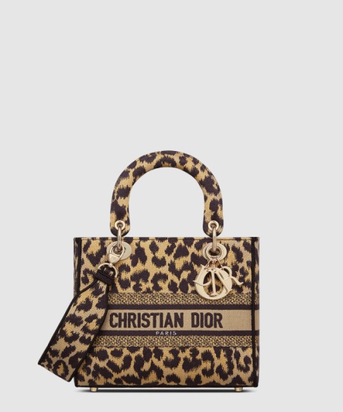 디올 레이디백 디라이트 미듐 M0565