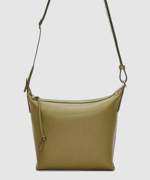 로에베 숄더 크로스백