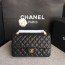 샤넬 미디움 클래식 플랩백 블랙 캐비어 카프스킨 금장 A01112