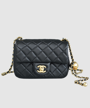 샤넬 클래식 골드볼 플랩백 미니 블랙