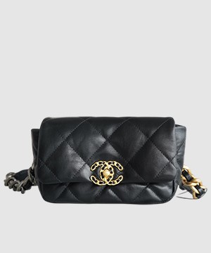 샤넬19 미니 체인 플랩백 블랙 AS1163