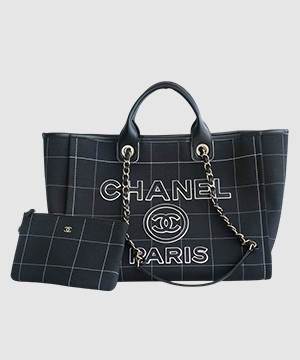 샤넬 맥시 쇼핑백 블랙