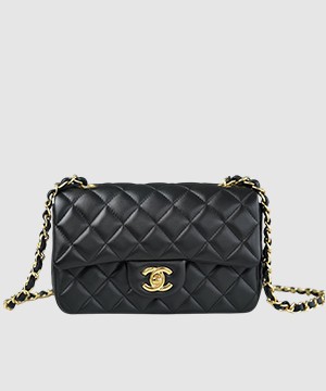 샤넬 클래식 미니 블랙 금장 램스킨
