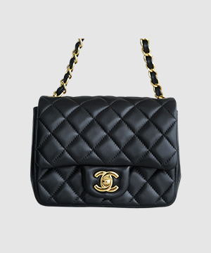 샤넬 클래식 뉴미니 블랙 금장 램스킨