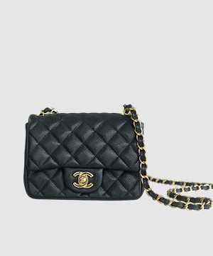 샤넬 클래식 뉴미니 블랙 금장 캐비어