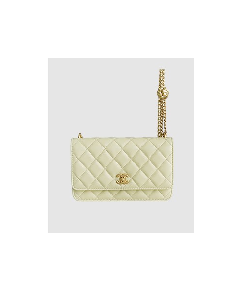 샤넬 WOC 까멜리아 옐로우