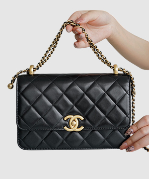 샤넬 클래식 미니 WOC 22 블랙