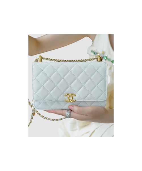 샤넬 WOC 체인 월렛 화이트