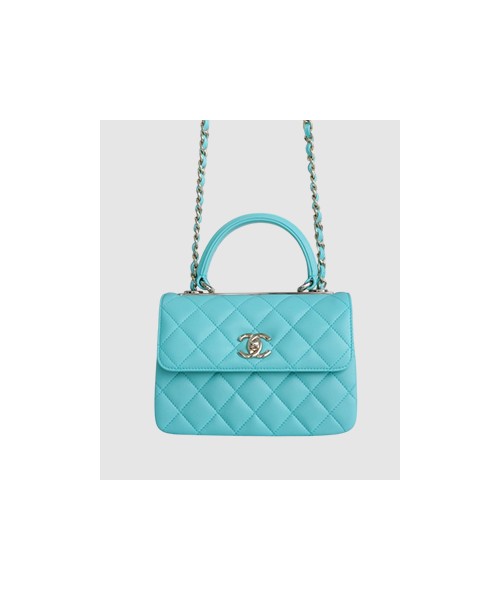 샤넬 트렌디 CC 티파니블루 미니 램스킨