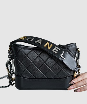 샤넬 클래식 가브리엘 스트랩 로고 호보백 스몰